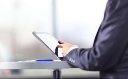 泛微OA系统签约郑州郑报置业有限公司